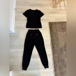 STAR WARS X FIGS Black Scrub Set XS